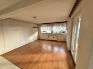 Blick in den Wohn-Essbereich