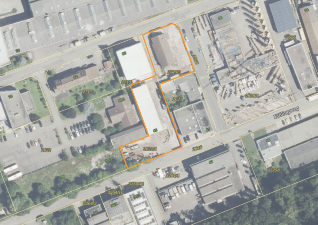 Grundstücksumriss Freifläche mit offener Halle