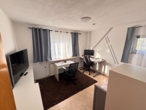 Arbeitszimmer